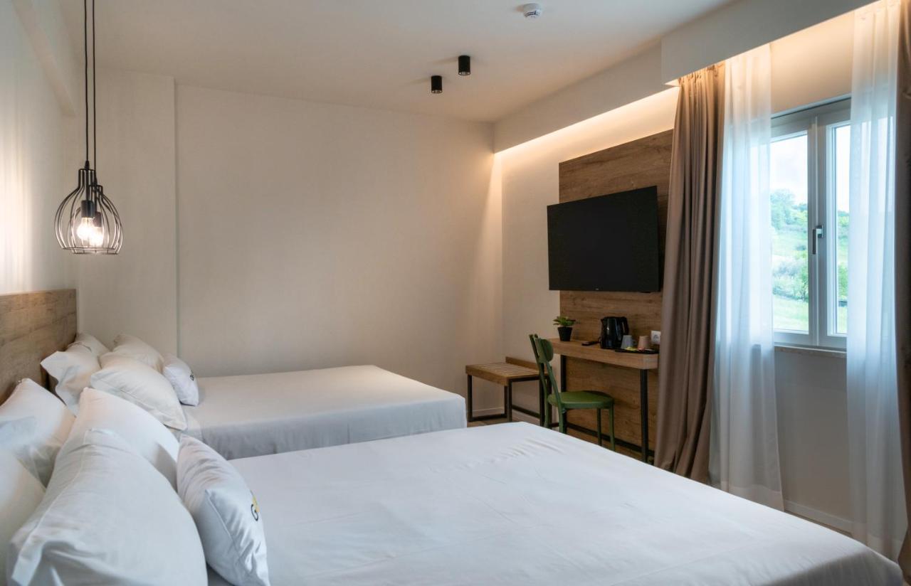Catignano Hotel 구비오 외부 사진